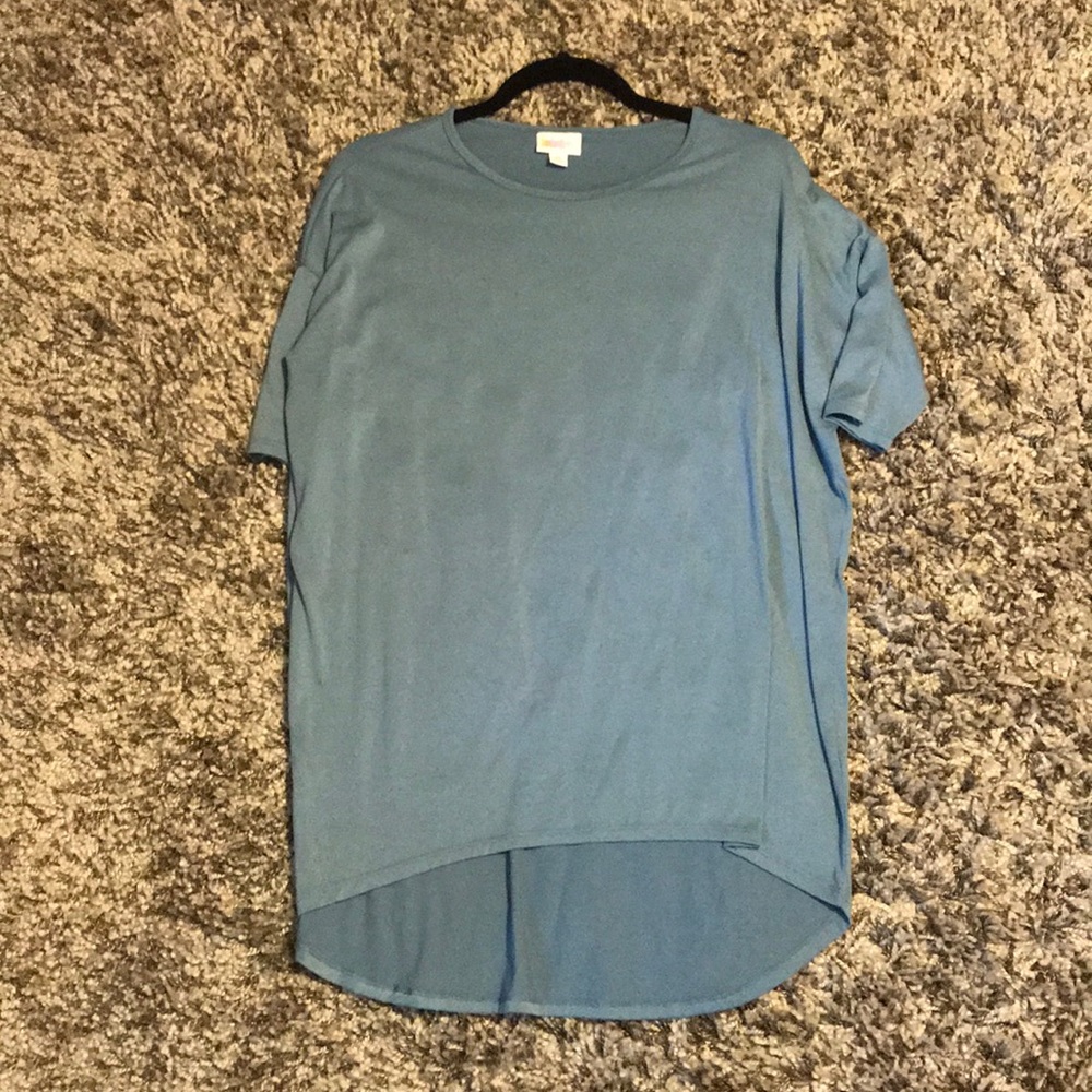 LulaRoe High-low quarter sleeve t-shirt